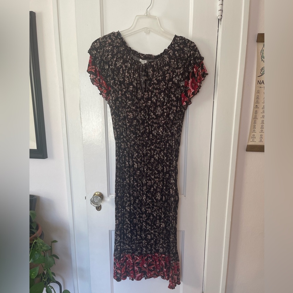 Women’s Black with Flower Patterned Maxi Dress
